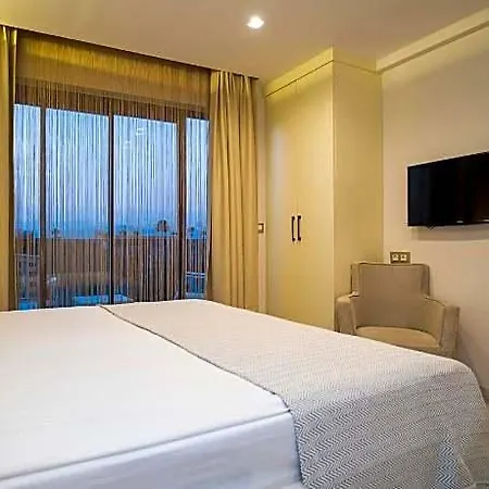 Rooms365 *